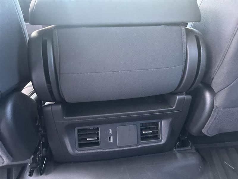 Chevrolet Silverado 2500HD Custom Crew Cab Long Box 4WD 2026