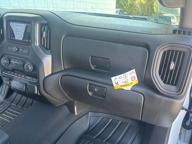 Chevrolet Silverado 2500HD Custom Crew Cab Long Box 4WD 2026