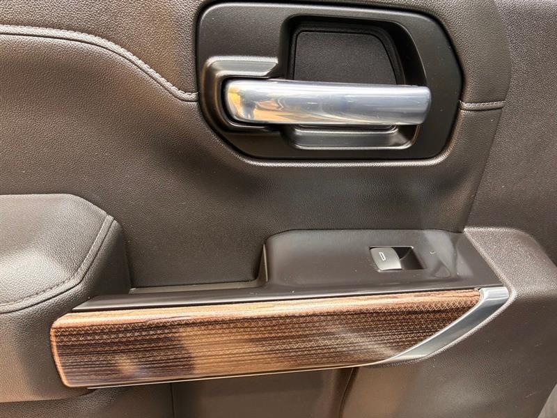 Chevrolet Silverado 1500 RST Crew Cab 4WD 2020