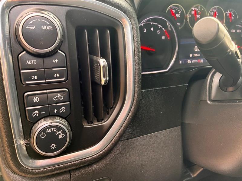 Chevrolet Silverado 1500 RST Crew Cab 4WD 2020