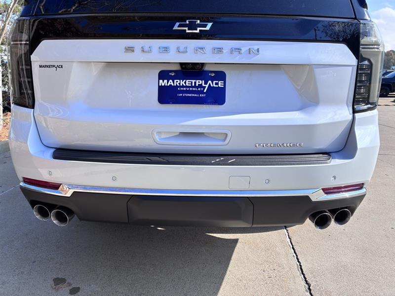 Chevrolet Suburban  2026