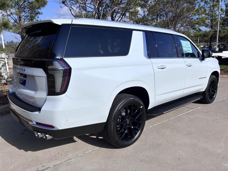 Chevrolet Suburban  2026