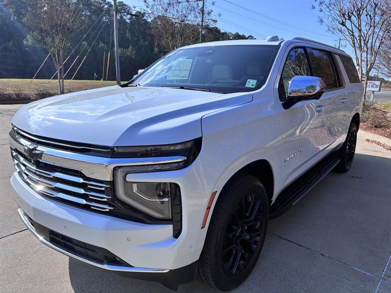 Chevrolet Suburban  2026