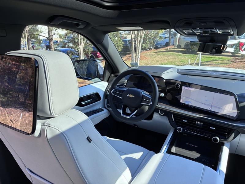 Chevrolet Suburban  2026