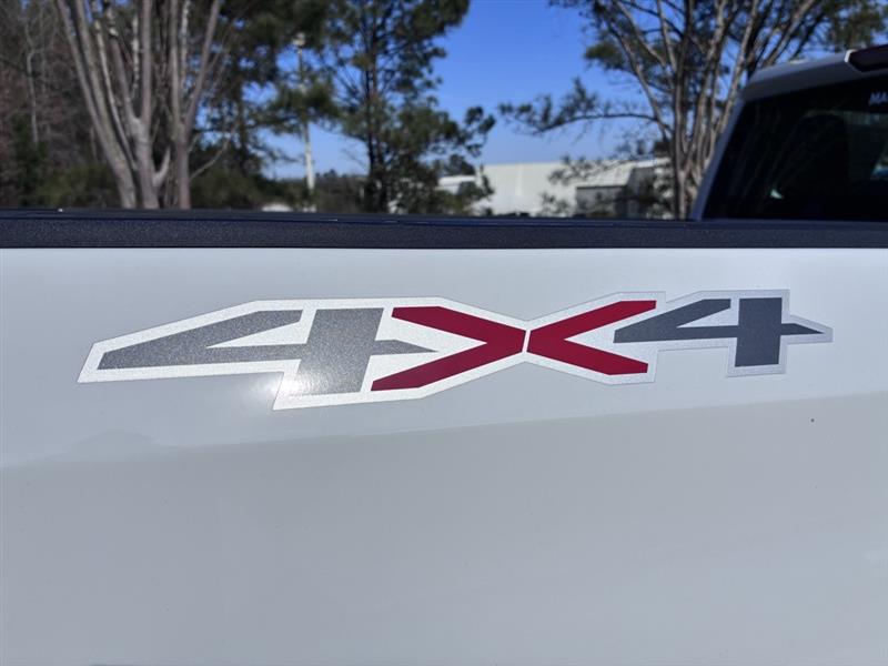 Chevrolet Silverado 1500 Work Truck Crew Cab 4WD 2026