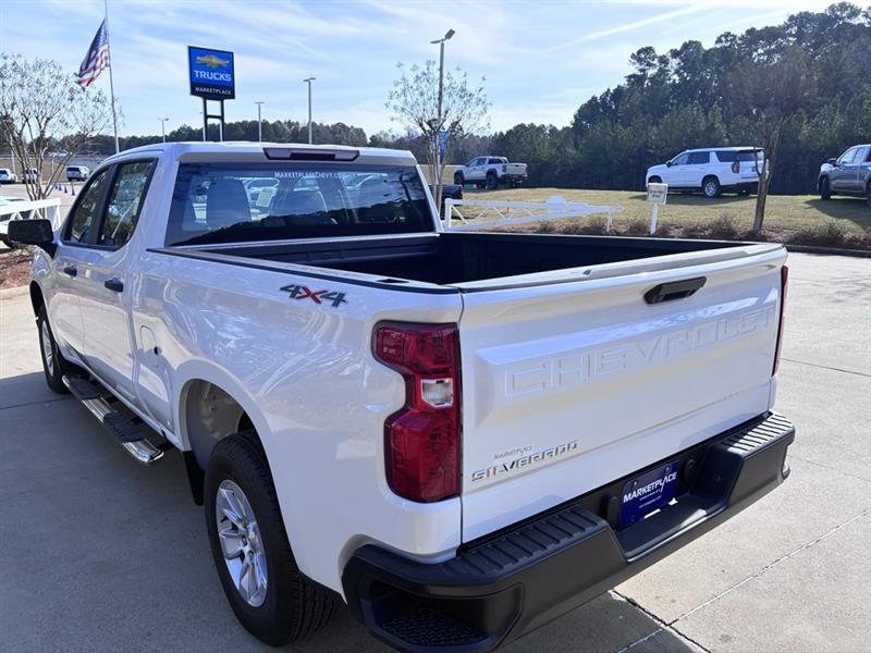 Chevrolet Silverado 1500 Work Truck Crew Cab 4WD 2026