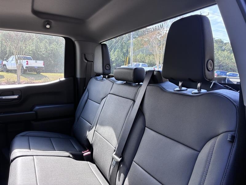 Chevrolet Silverado 1500 Work Truck Crew Cab 4WD 2026