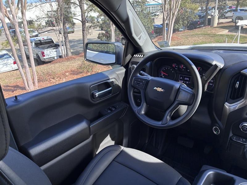 Chevrolet Silverado 1500 Work Truck Crew Cab 4WD 2026