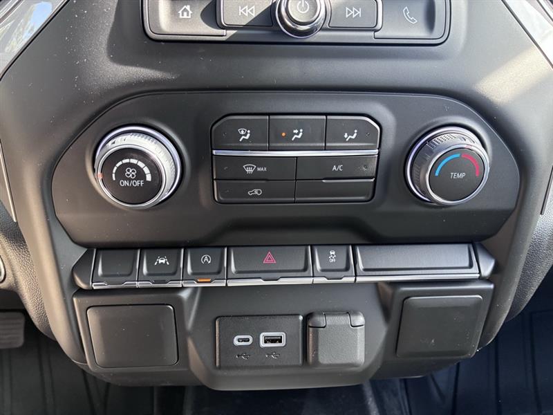 Chevrolet Silverado 1500 Work Truck Crew Cab 4WD 2026