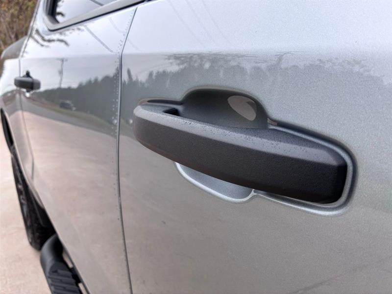 Chevrolet Silverado 1500 Trail Boss Custom Crew Cab 4WD 2026