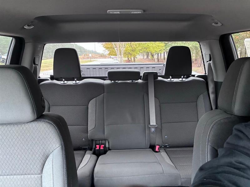 Chevrolet Silverado 1500 Trail Boss Custom Crew Cab 4WD 2026