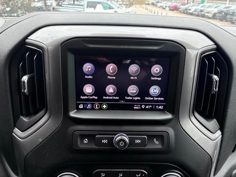 Chevrolet Silverado 1500 Trail Boss Custom Crew Cab 4WD 2026