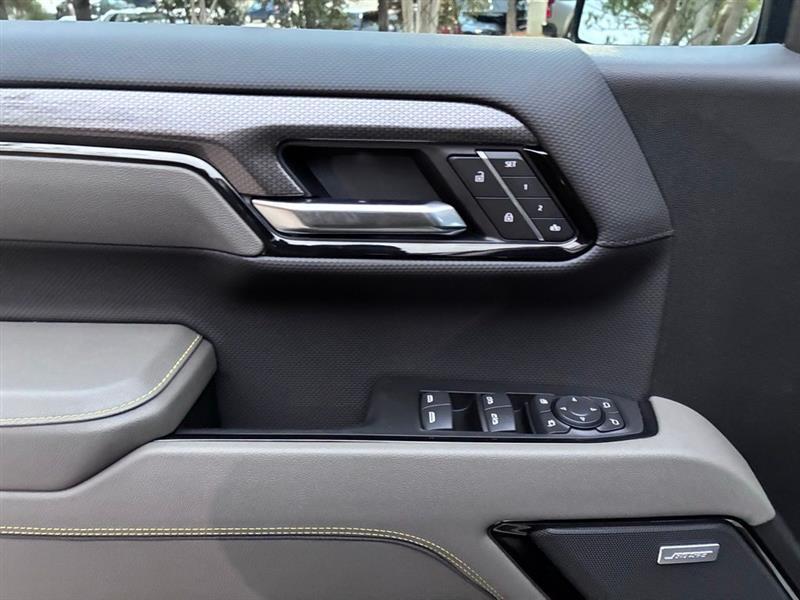 Chevrolet Silverado 1500 ZR2 Crew Cab 4WD 2026