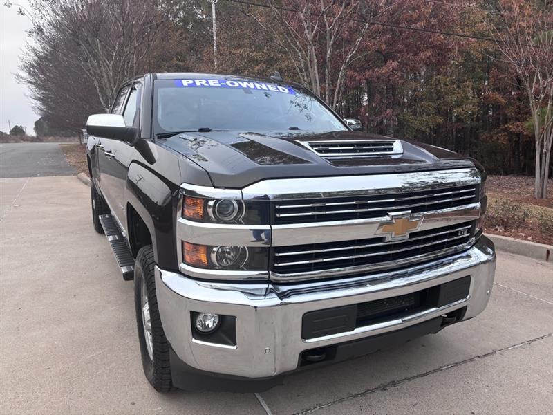 2018 Chevrolet Silverado 2500HD LTZ's photo