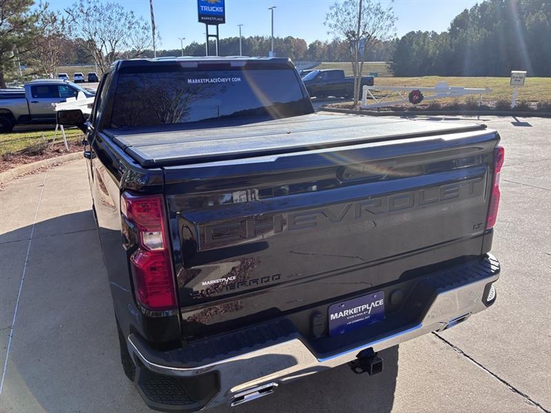 Chevrolet Silverado 1500 LT Crew Cab 4WD 2022