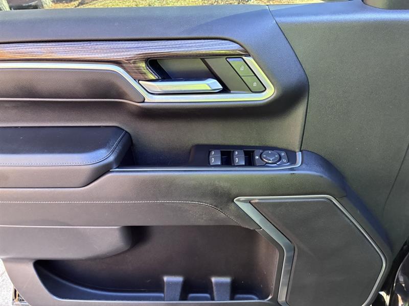 Chevrolet Silverado 1500 LT Crew Cab 4WD 2022