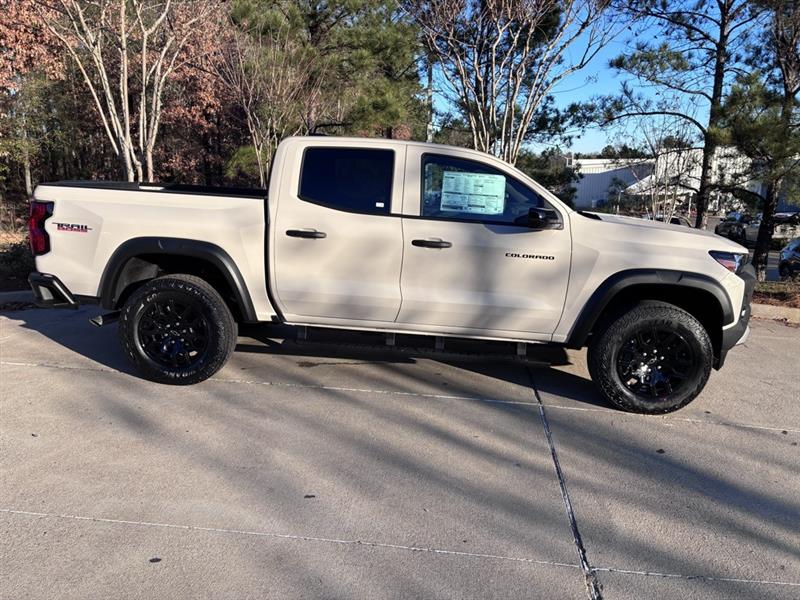 Chevrolet Colorado Trail Boss Crew Cab 4WD 2026