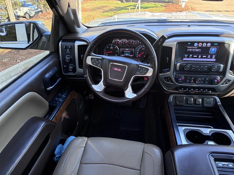 GMC Sierra 1500 SLT Crew Cab Long Box 4WD 2017