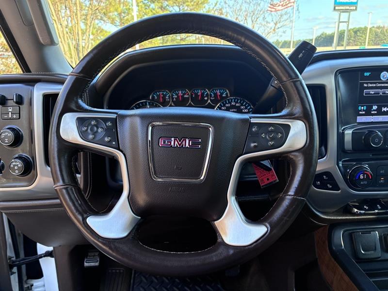 GMC Sierra 1500 SLT Crew Cab Long Box 4WD 2017