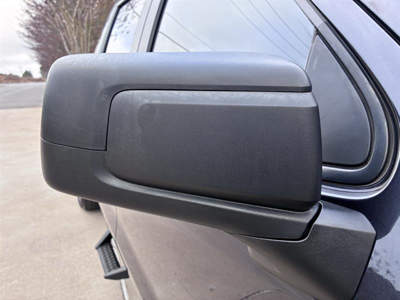 Chevrolet Silverado 1500 Custom Crew Cab 2WD 2022