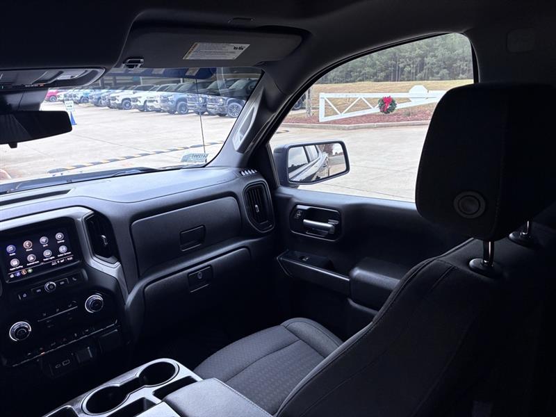 Chevrolet Silverado 1500 Custom Crew Cab 2WD 2022