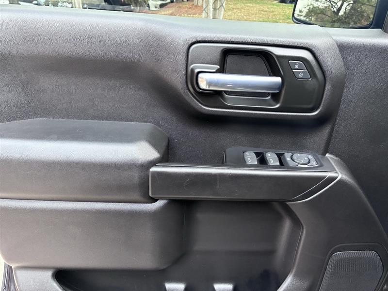 Chevrolet Silverado 1500 Custom Crew Cab 2WD 2022