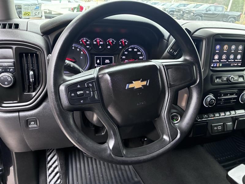 Chevrolet Silverado 1500 Custom Crew Cab 2WD 2022