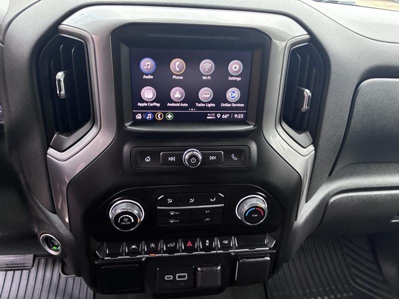 Chevrolet Silverado 1500 Custom Crew Cab 2WD 2022