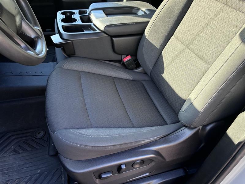 Chevrolet Silverado 1500 Trail Boss Custom Crew Cab 4WD 2024