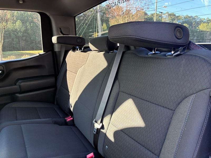 Chevrolet Silverado 1500 Trail Boss Custom Crew Cab 4WD 2024