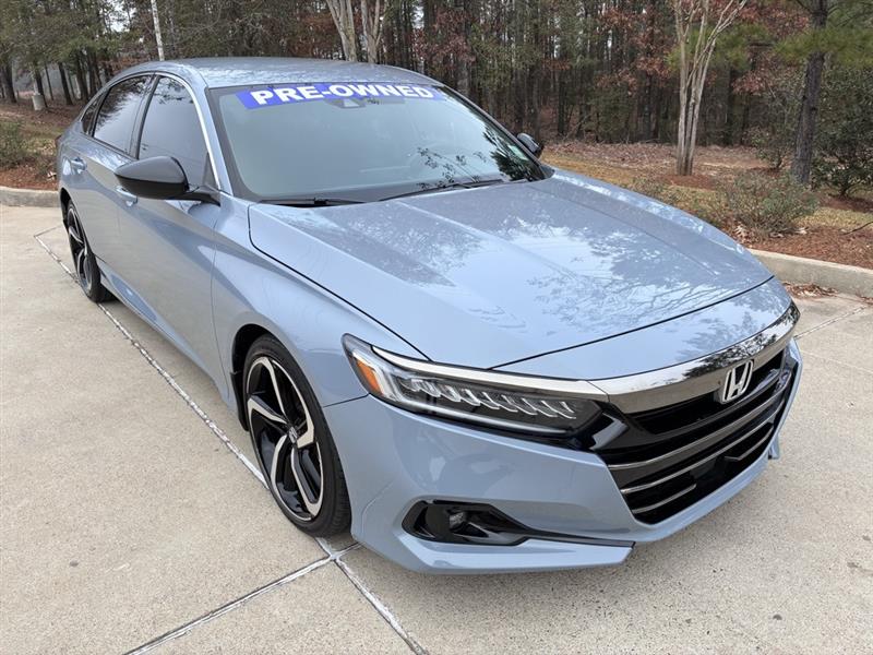 2022 Honda Accord Sport's photo