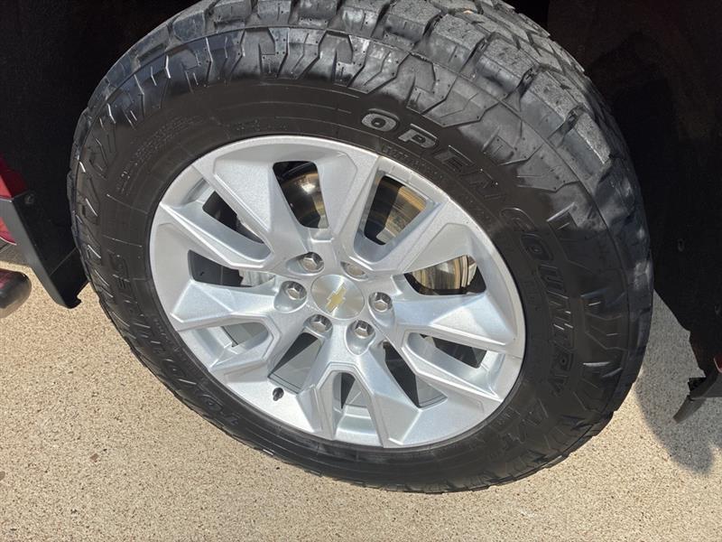 Chevrolet Silverado 1500 Custom Crew Cab Long Box 4WD 2021