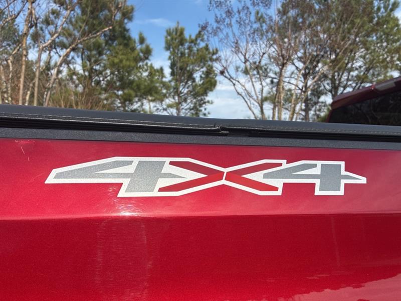 Chevrolet Silverado 1500 Custom Crew Cab Long Box 4WD 2021