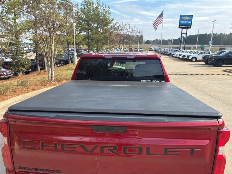 Chevrolet Silverado 1500 Custom Crew Cab Long Box 4WD 2021