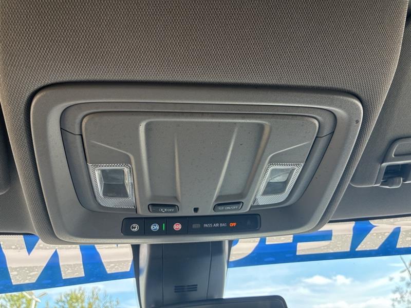 Chevrolet Silverado 1500 Custom Crew Cab Long Box 4WD 2021