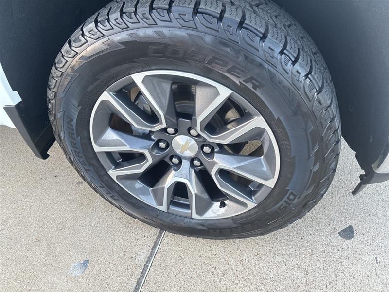 Chevrolet Silverado 1500 LT Crew Cab 4WD 2021