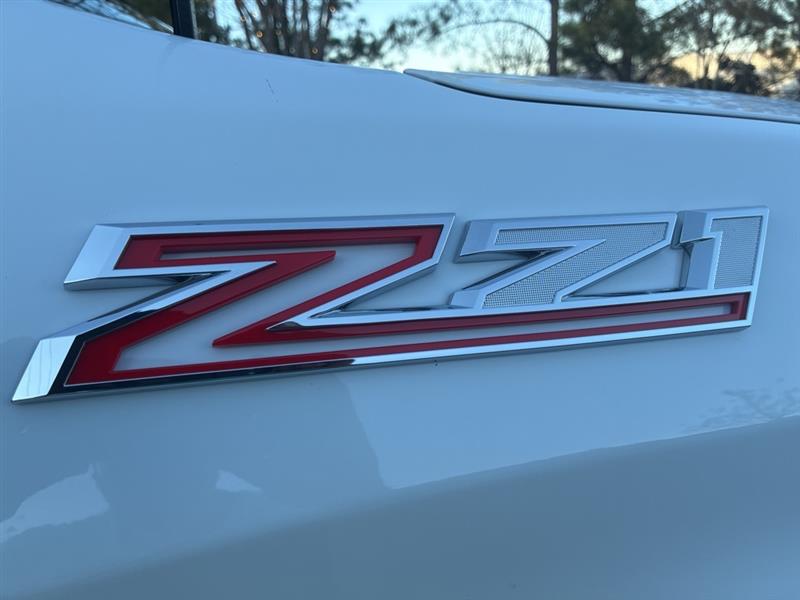 Chevrolet Silverado 1500 LT Crew Cab 4WD 2021