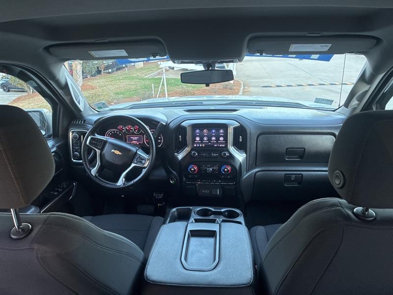 Chevrolet Silverado 1500 LT Crew Cab 4WD 2021