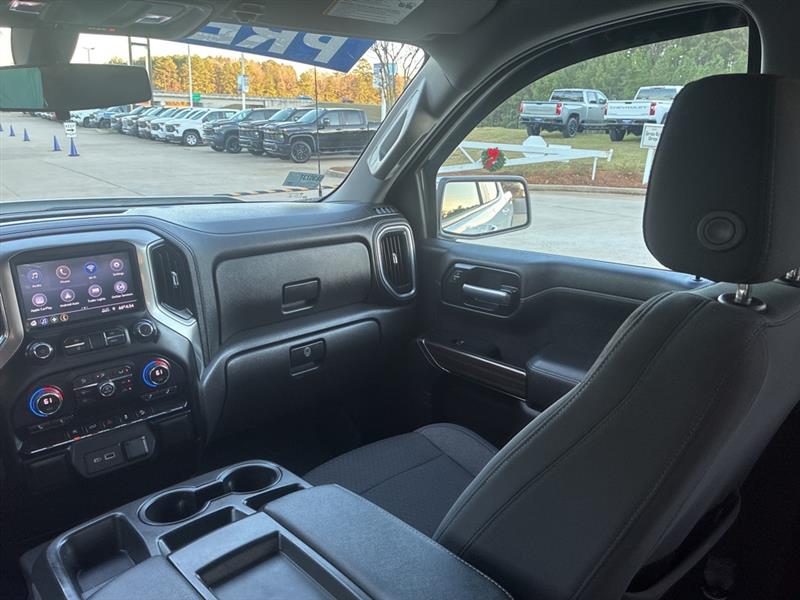 Chevrolet Silverado 1500 LT Crew Cab 4WD 2021