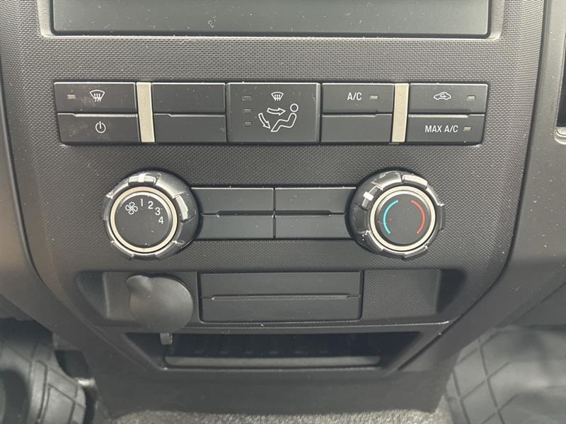 Ford F-150 XL 8-ft. Bed 2WD 2013