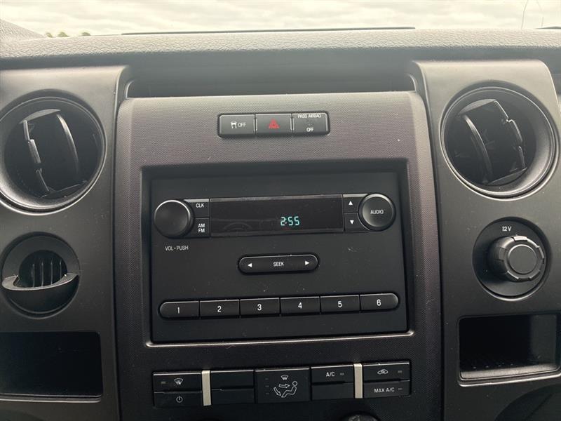 Ford F-150 XL 8-ft. Bed 2WD 2013