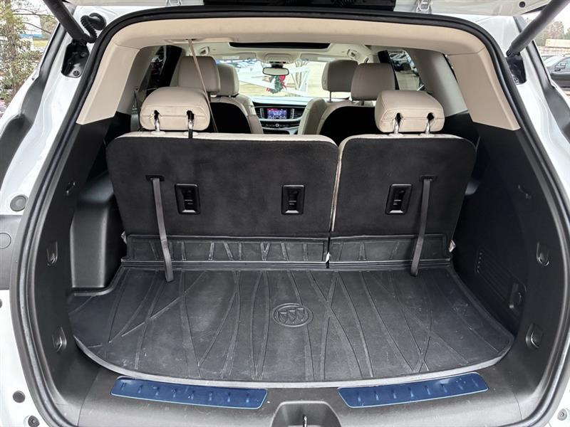 Buick Enclave Essence FWD 2023