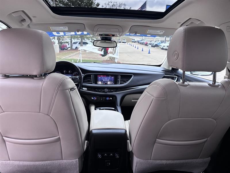 Buick Enclave Essence FWD 2023