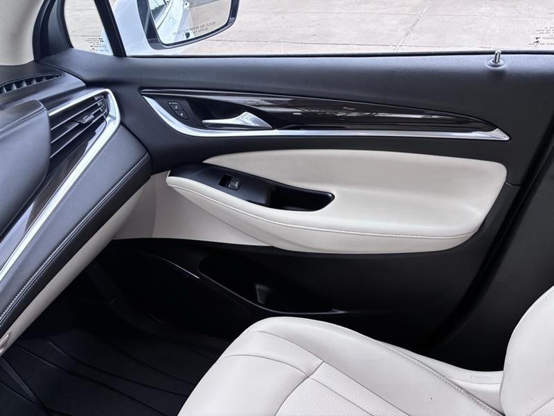 Buick Enclave Essence FWD 2023