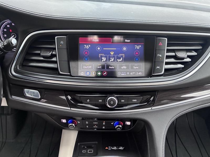 Buick Enclave Essence FWD 2023