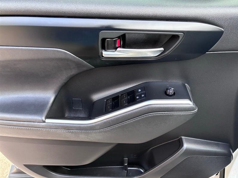 Toyota Highlander XSE FWD V6 2021