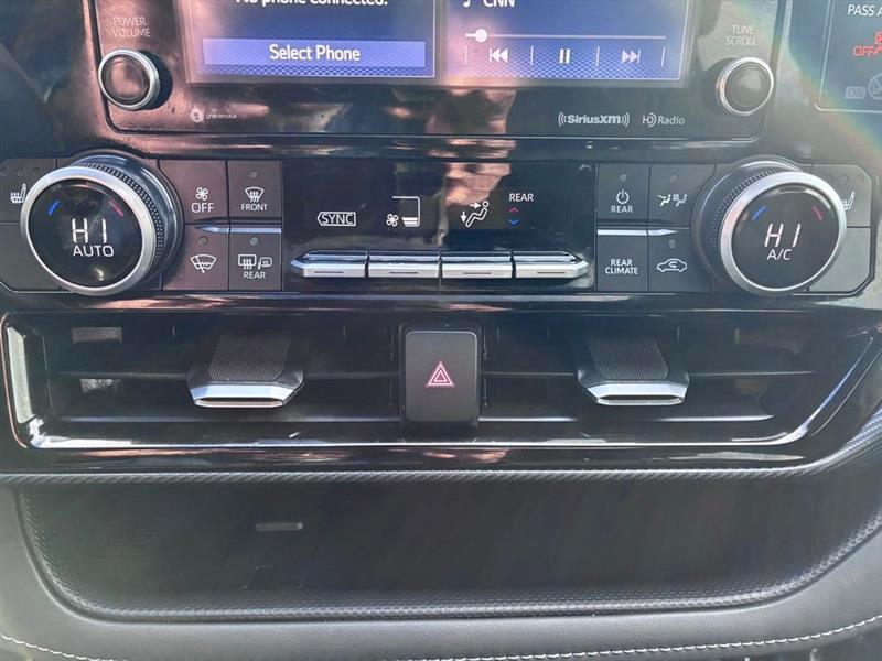 Toyota Highlander XSE FWD V6 2021