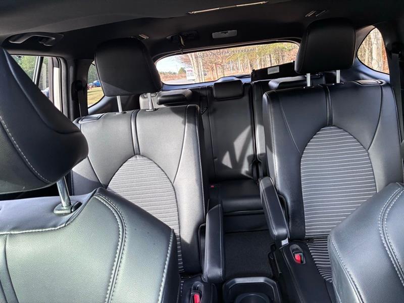 Toyota Highlander XSE FWD V6 2021