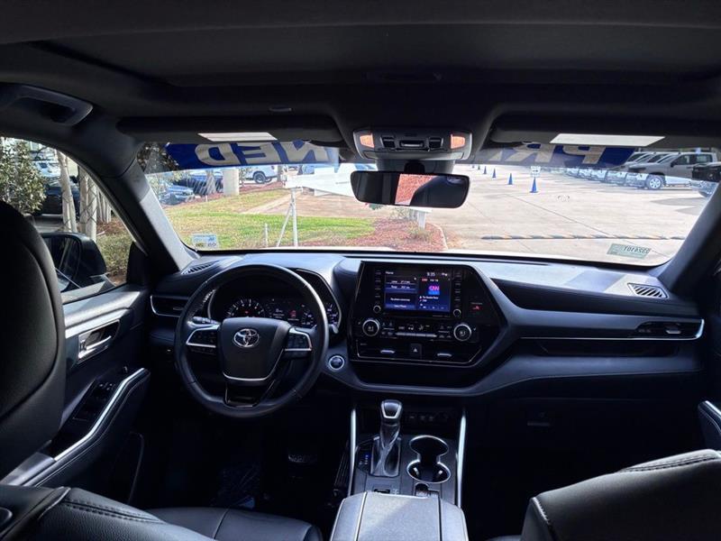 Toyota Highlander XSE FWD V6 2021