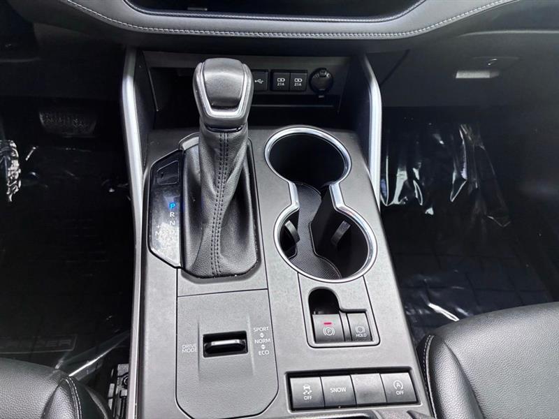 Toyota Highlander XSE FWD V6 2021